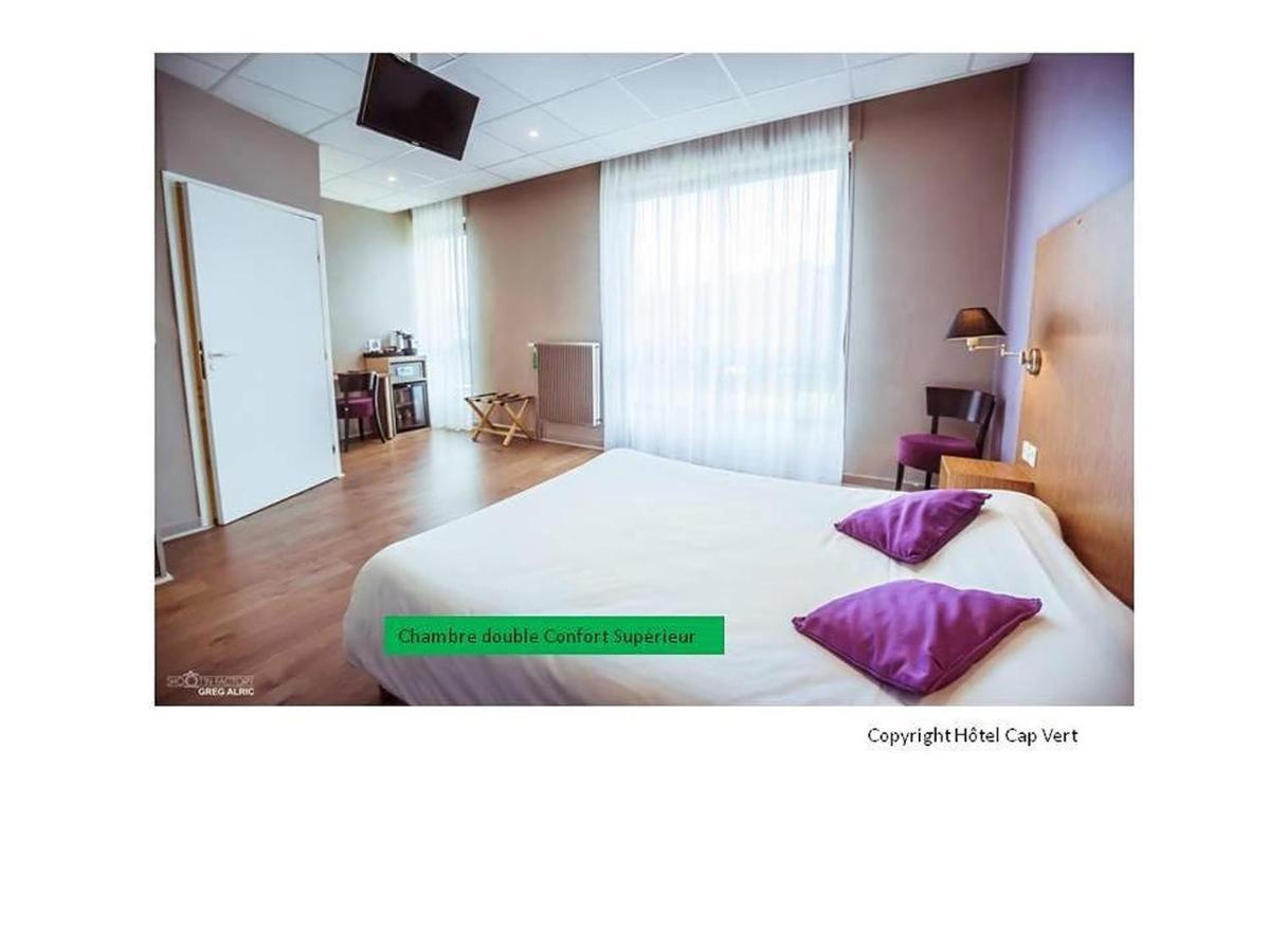 Hotel Cap Vert En Aveyron サンタフリク エクステリア 写真
